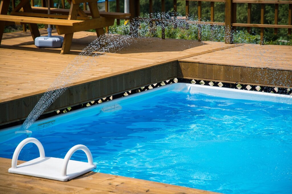 Las altas temperaturas perjudican el agua de tu piscina